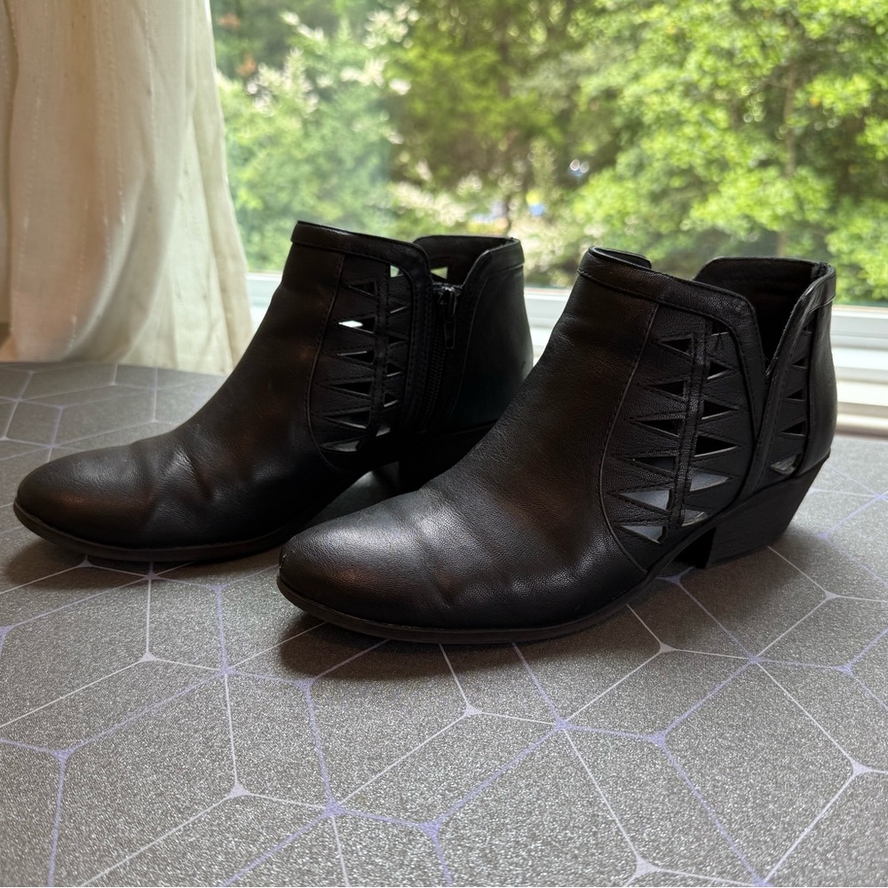 MARCOREPUBLIC Oslo Perforated Cut Out Ankle Boots - Black - 8.5